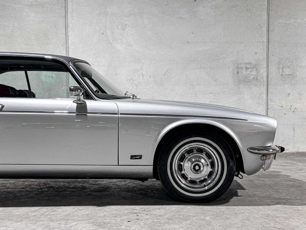 Jaguar XJ12 5,3 V12 Serie 2 Coupé 1976, 39-YD-88 Classic Car