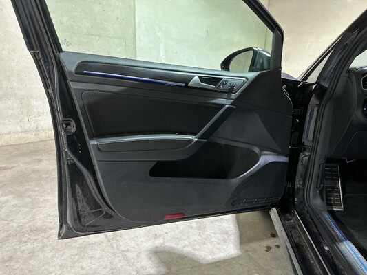 Volkswagen Golf R 2.0 TSI 4Motion Golf 7.5 VII 311 PS 2017, N-687-ZP