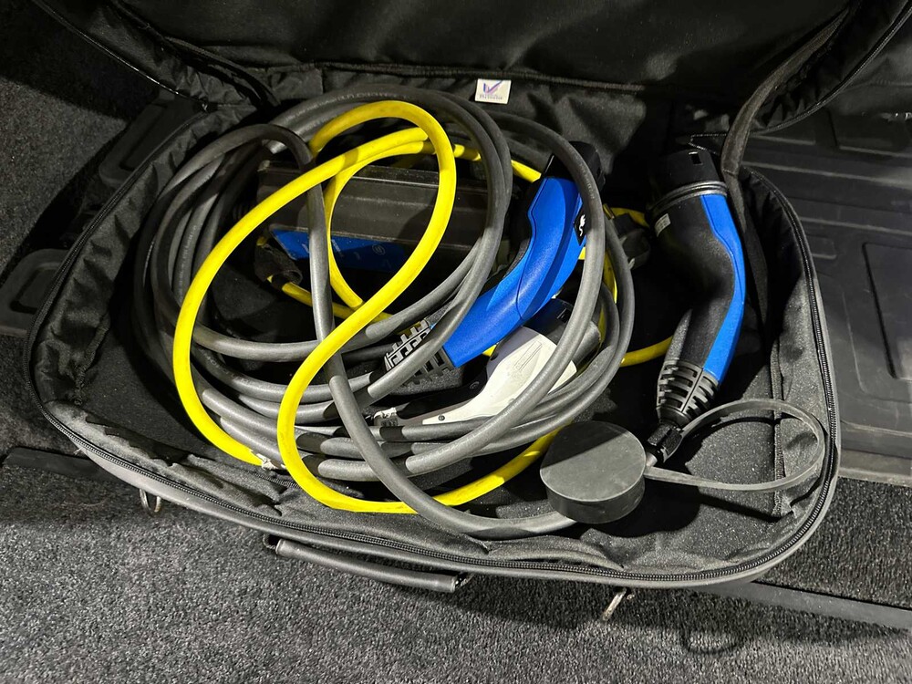 Land Rover Range Rover P400e Vogue Limited Edition 404 PS 2020 (Original-NL) Plug-in Hybrid, H-978-KV