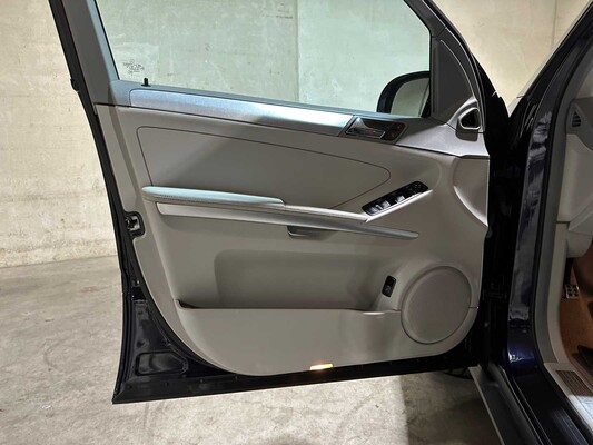 Mercedes-Benz ML500 5,0 V8 306 PS 2006 M-Klasse, K-267-VB Youngtimer