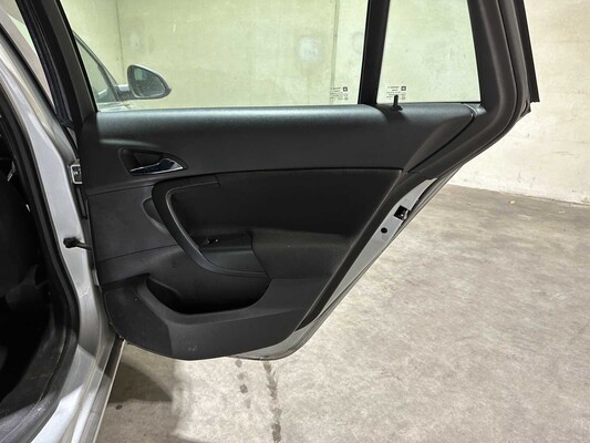 Opel Insignia Sports Tourer 1.6 T Innovation 170 PS 2016, L-522-LR