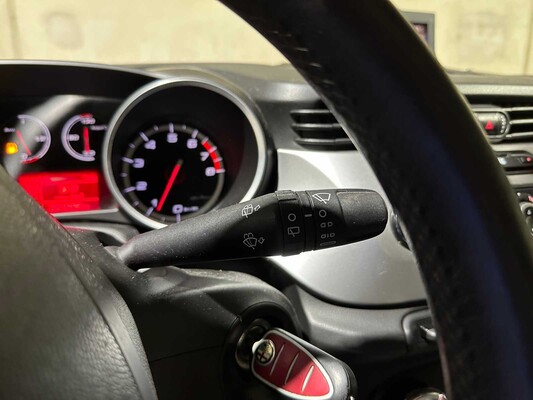 Alfa Romeo Giulietta 1,4 T Distinctive 120 PS 2010, KX-159-R