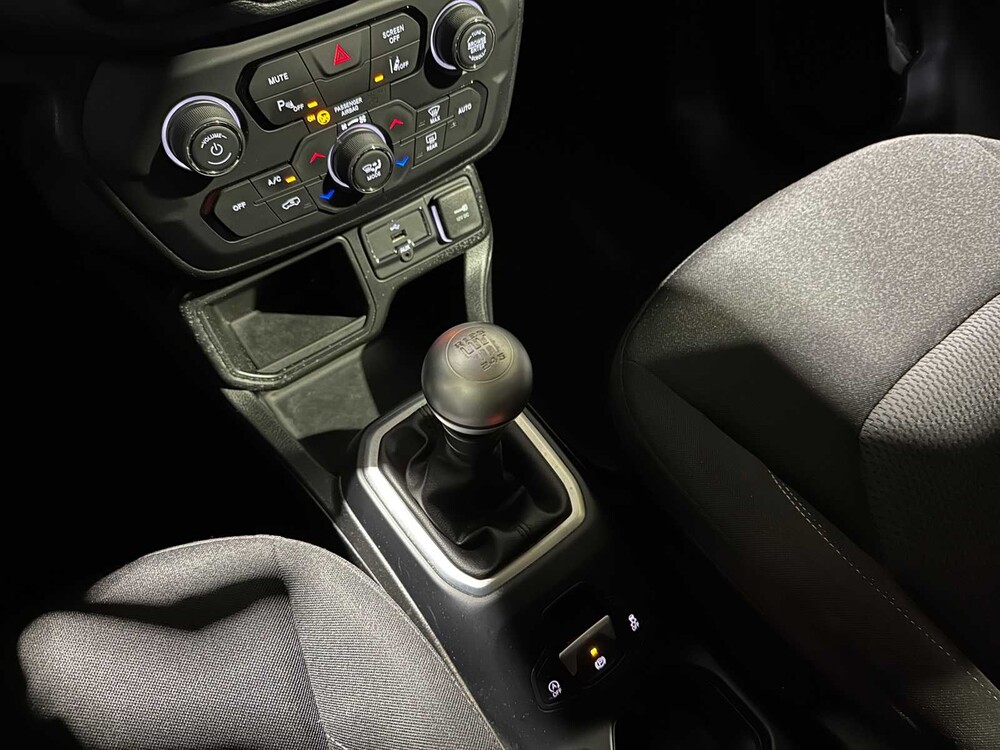 Jeep Renegade 1.4 MultiAir Night Eagle II 140 PS 2018, TN-460-L