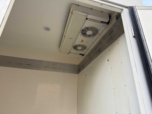 Peugeot Boxer 335 2.2 HDI L2 Pro – KÜHLFAHRZEUG – Nutzfahrzeug