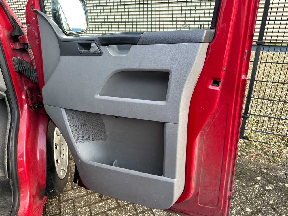 Volkswagen Transporter 2.5 TDI 300 Bud.DC 131 PS 2005, 93-BT-SN Youngtimer