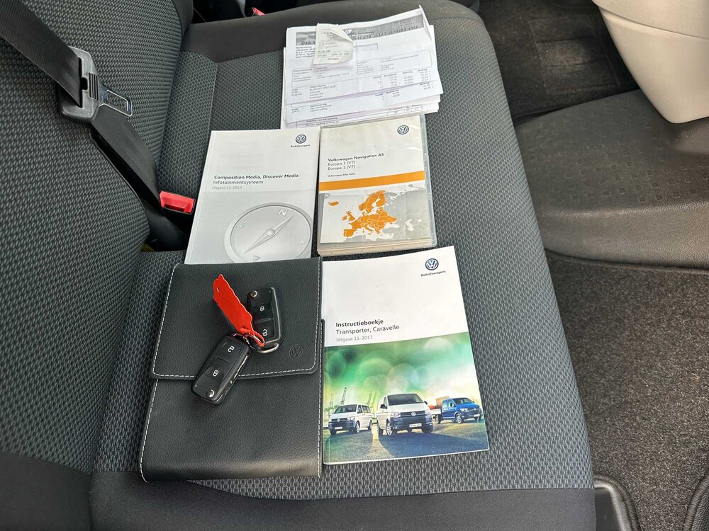 Volkswagen Transporter 2.0 TDI Trendline 3-Sitzer 150 PS 2018 (Original-NL), V-476-KS