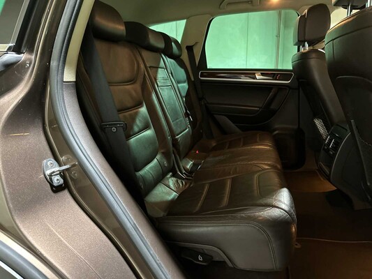 Volkswagen Touareg 3.0 TDI V6 Highline 240 PS 2010, 1-SHL-90