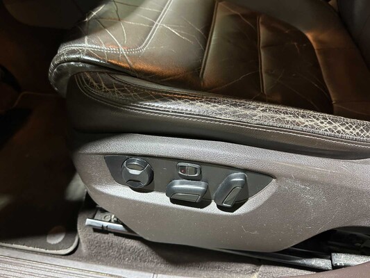 Volkswagen Touareg 3.0 TDI V6 Highline 240 PS 2010, 1-SHL-90