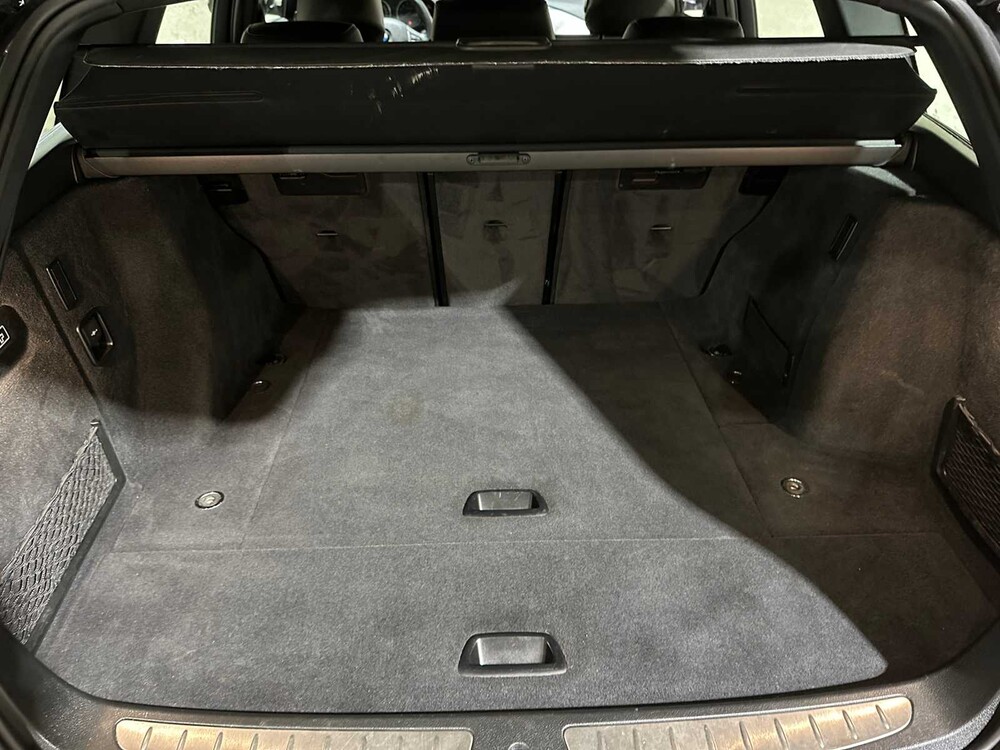 BMW 320i Automatic Centennial High Executive 184 PS 2016 3er Touring, JR-371-D