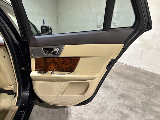 Jaguar XF Sportbrake 3.0D V6 S 275 PS 2014, H-699-XT