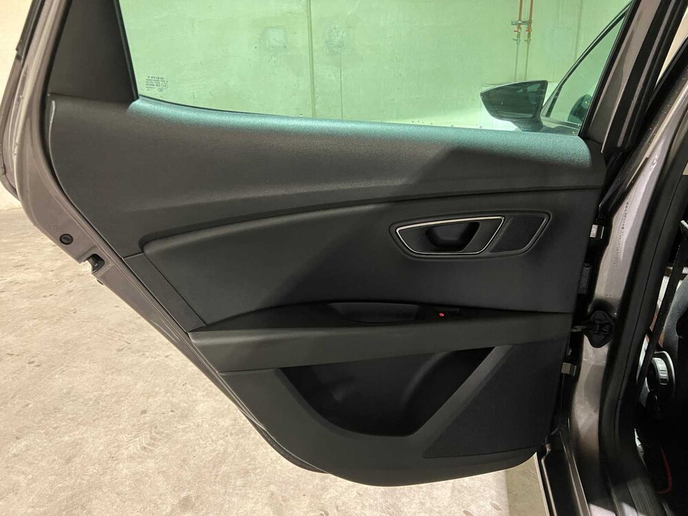 SEAT Leon 1.4 EcoTSI FR Connect 150 PS 2016, G-727-KT