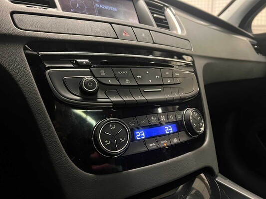 Peugeot 508 SW 1,6 THP Allure 156 PS 2012, 7-SFP-97