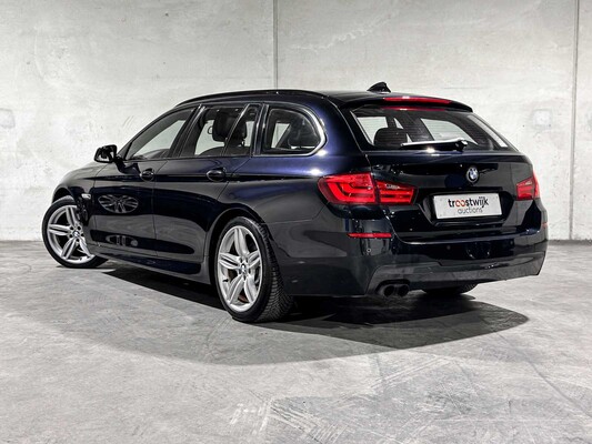 BMW 520i Touring M-Sport High Executive 5-serie 184pk 2013, 92-ZLN-9