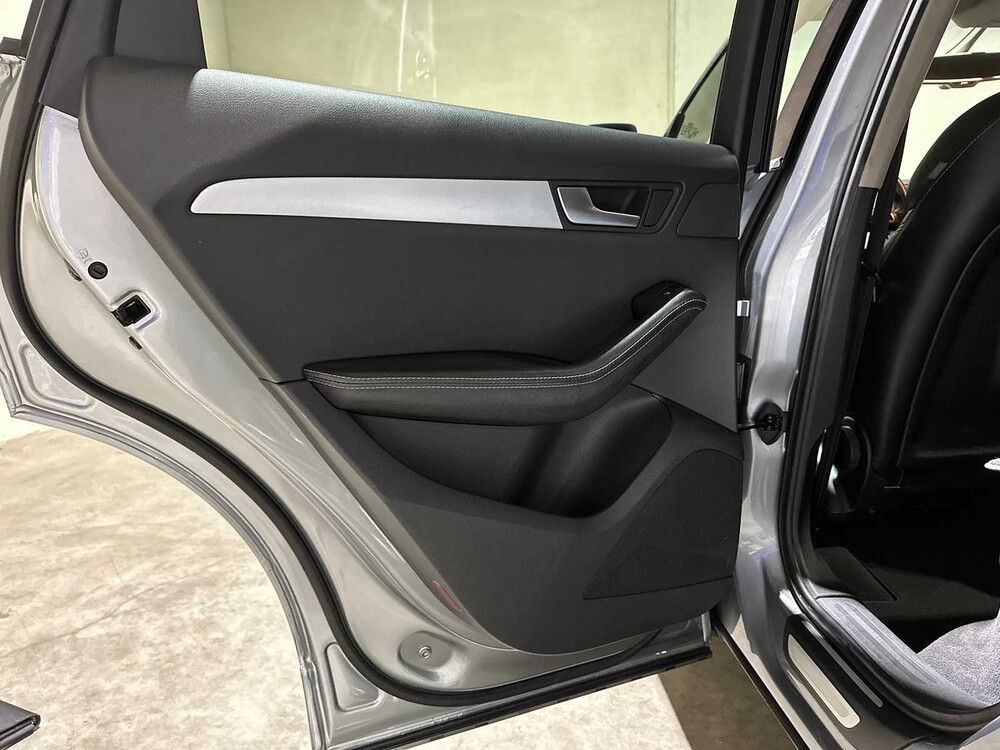 Audi Q5 2.0 TFSI Quattro Pro Line 211pk 2010, 66-KXT-9