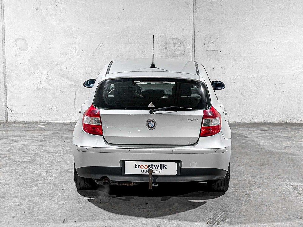 BMW 118i High Executive 129pk 2005 1-serie, 46-RK-RP