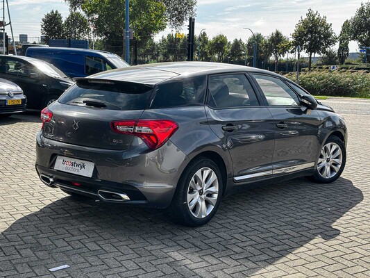 DS 5 2.0 BlueHDi Chic 181pk 2016, KT-828-L