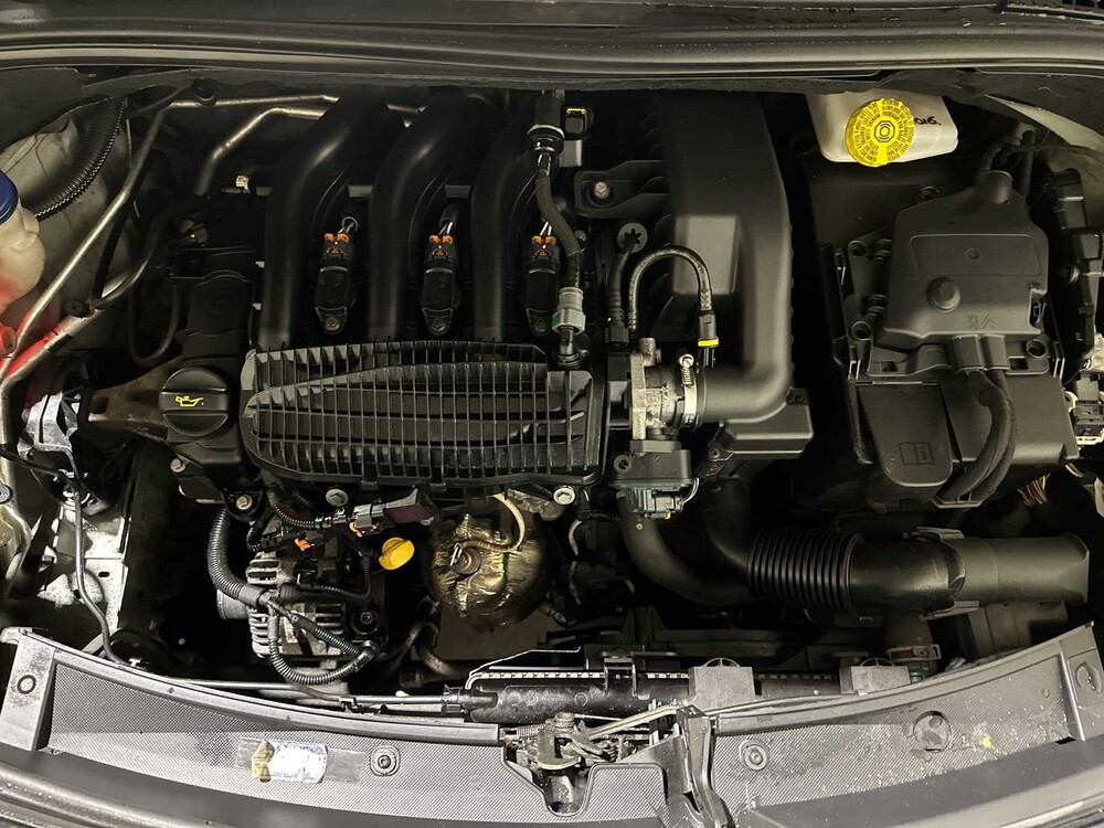 Citroën DS3 1.2 VTi So Chic 82 PS 2014 (Original-NL), 7-TNB-82