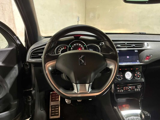 Citroën DS3 1.2 VTi So Chic 82 PS 2014 (Original-NL), 7-TNB-82