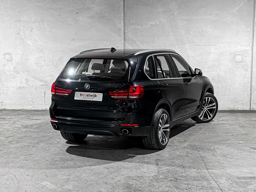 BMW X5 sDrive25d High Executive F15 231pk 2016, K-933-PP