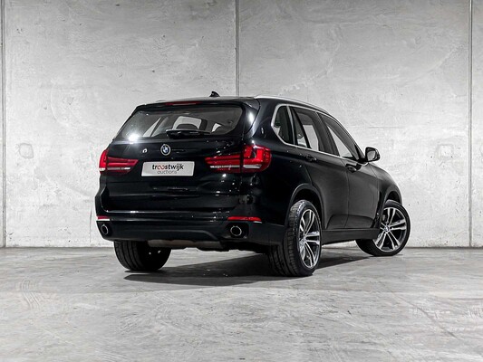 BMW X5 sDrive25d High Executive F15 231pk 2016, K-933-PP