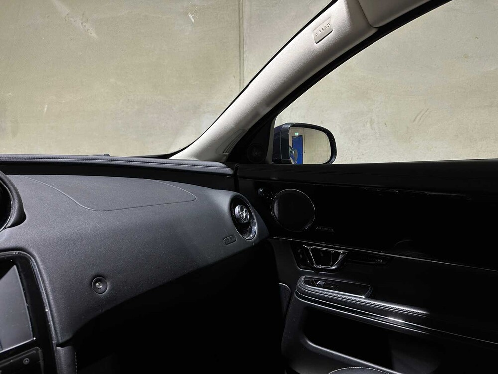 Jaguar XJ 3.0 D Premium Luxury 300pk 2016, RV-612-X