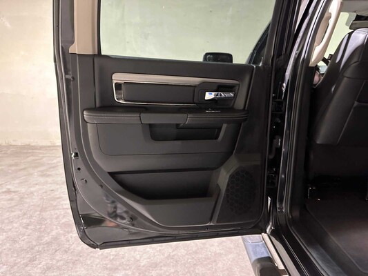 Dodge Ram 1500 5.7 V8 Quad Cab 6'4 401pk 2018, V-442-LL Bedrijfswagen