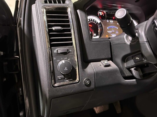 Dodge Ram 1500 5.7 V8 Quad Cab 6'4 401pk 2018, V-442-LL Bedrijfswagen