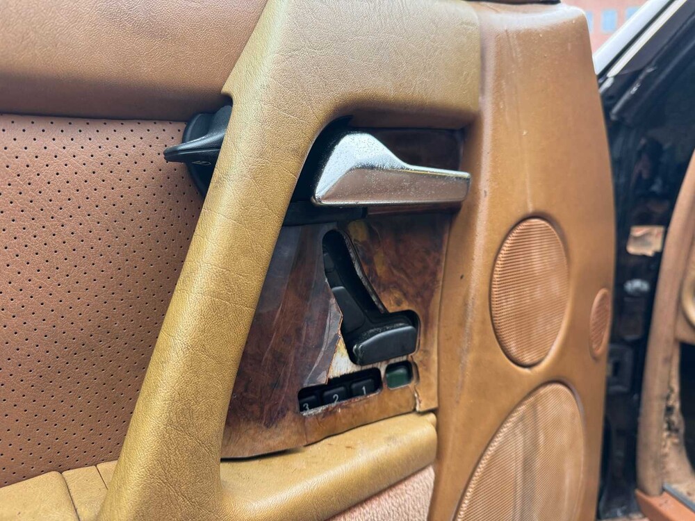 Mercedes-Benz SL500 Cabriolet 332 PS 1992