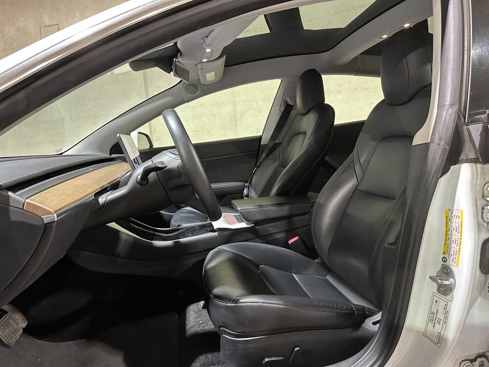 Tesla Model 3 Standard RWD Plus 60 kWh 238pk 2020 (Origineel-NL + 1e Eigenaar), K-226-FG