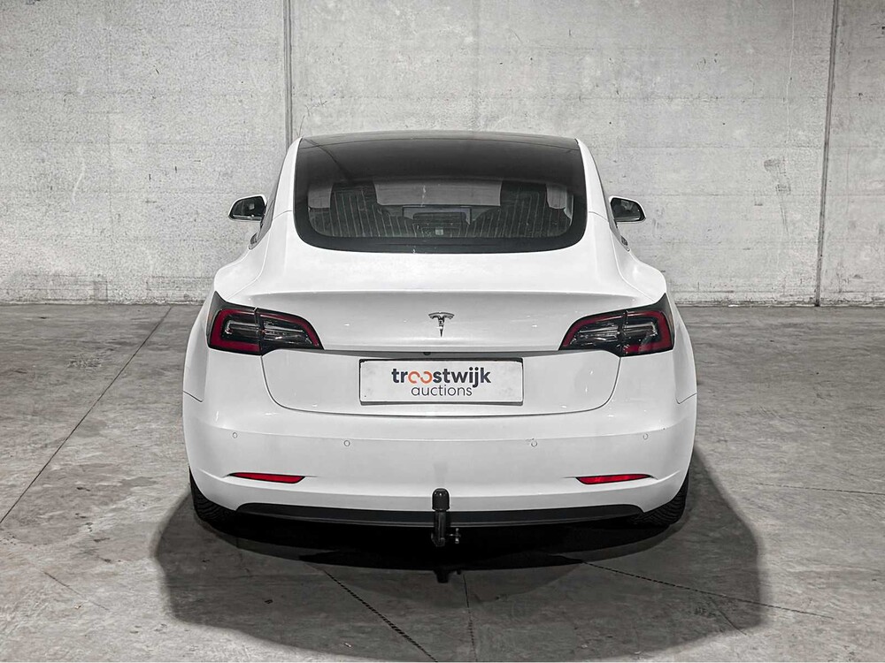 Tesla Model 3 Standard RWD Plus 60 kWh 238pk 2020 (Origineel-NL + 1e Eigenaar), K-226-FG
