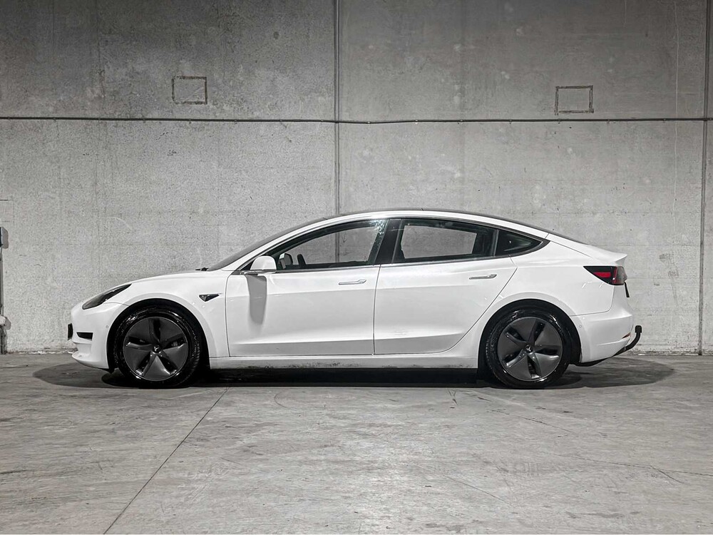 Tesla Model 3 Standard RWD Plus 60 kWh 238pk 2020 (Origineel-NL + 1e Eigenaar), K-226-FG