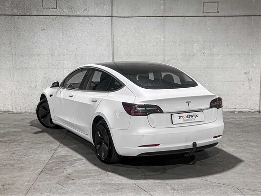 Tesla Model 3 Standard RWD Plus 60 kWh 238pk 2020 (Origineel-NL + 1e Eigenaar), K-226-FG