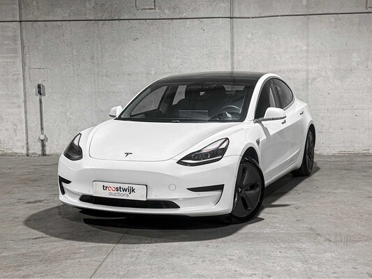 Tesla Model 3 Standard RWD Plus 60 kWh 238pk 2020 (Origineel-NL + 1e Eigenaar), K-226-FG