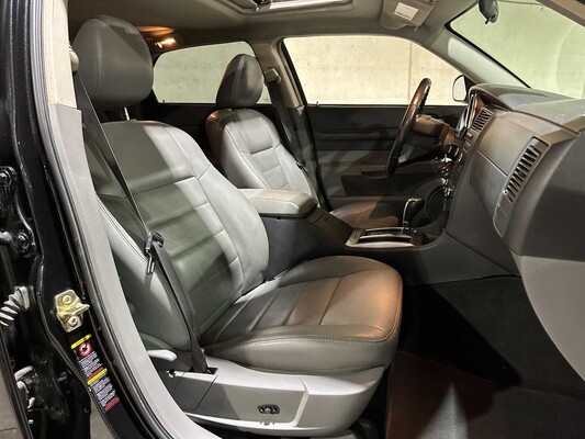 Dodge Magnum R/T 5.7 V8 Ghost Challenger Hemi Hellcat 350pk 2005, T-140-BV