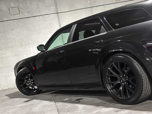 Dodge Magnum R/T 5.7 V8 Ghost Challenger Hemi Hellcat 350pk 2005, T-140-BV