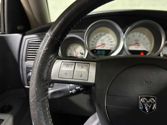 Dodge Magnum R/T 5.7 V8 Ghost Challenger Hemi Hellcat 350pk 2005, T-140-BV