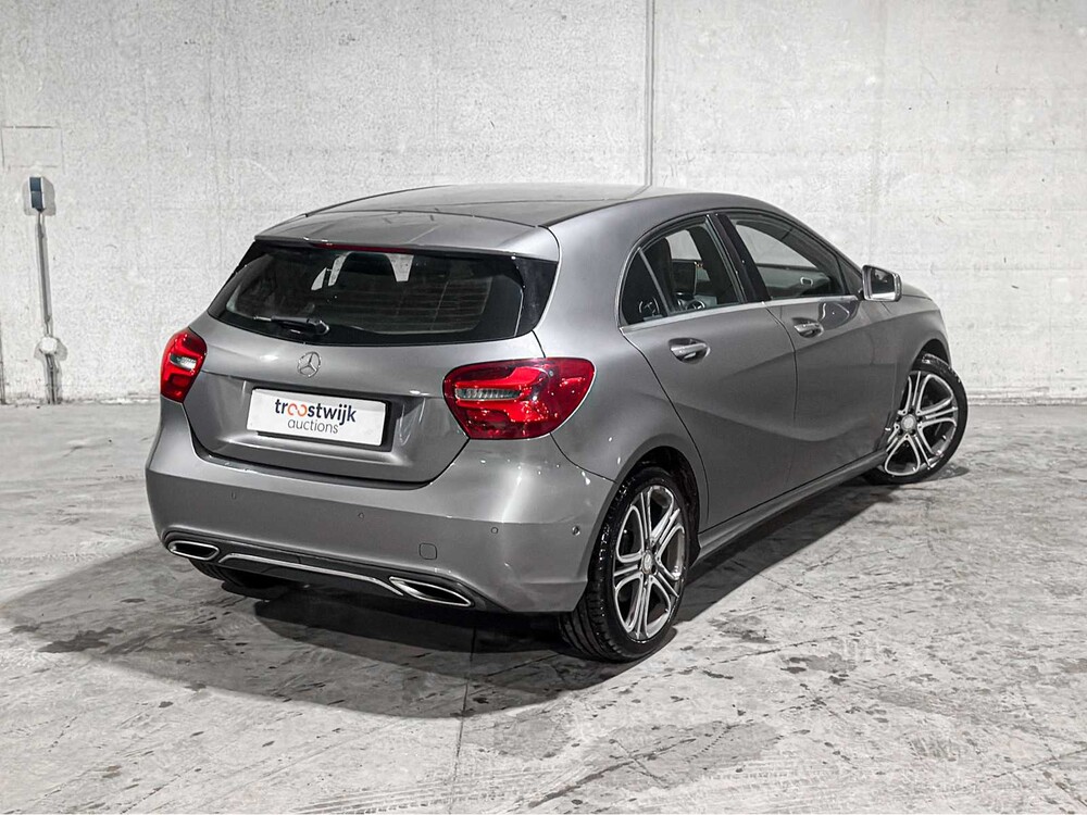 Mercedes-Benz A180d Lease Edition 109pk 2015 (Origineel-NL) A-klasse, HJ-962-T