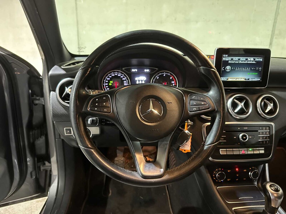 Mercedes-Benz A180d Lease Edition 109pk 2015 (Origineel-NL) A-klasse, HJ-962-T