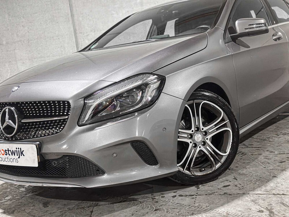 Mercedes-Benz A180d Lease Edition 109pk 2015 (Origineel-NL) A-klasse, HJ-962-T