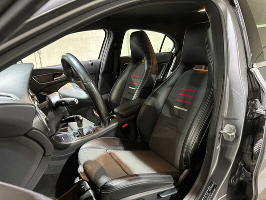 Mercedes-Benz A180d Lease Edition 109pk 2015 (Origineel-NL) A-klasse, HJ-962-T