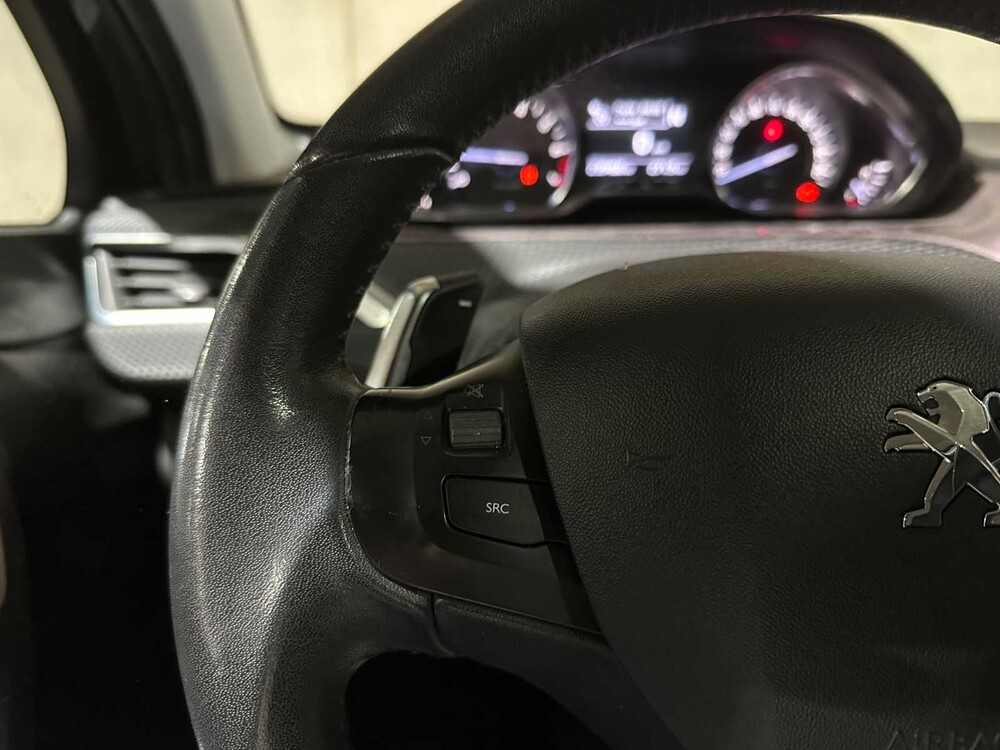 Peugeot 2008 1.2 PureTech Active 82pk 2015 (Origineel-NL), 2-ZST-06