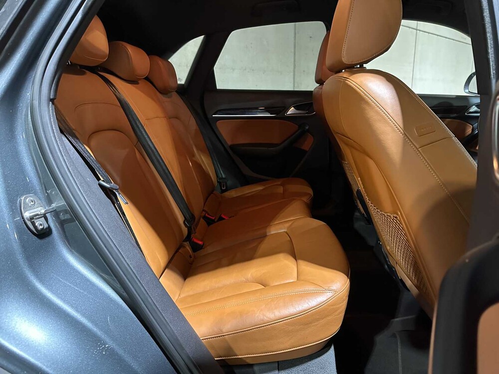 Audi Q3 2.0 TFSI Quattro S Edition 170pk 2012, L-800-RZ