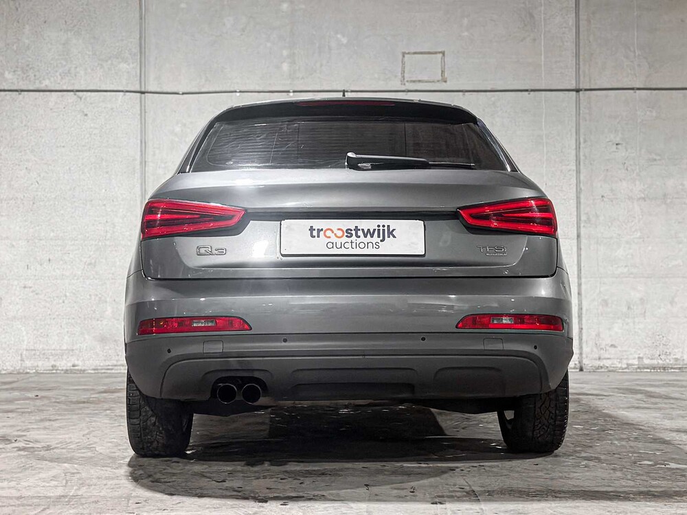 Audi Q3 2.0 TFSI Quattro S Edition 170pk 2012, L-800-RZ