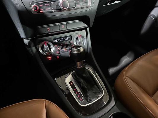 Audi Q3 2.0 TFSI Quattro S Edition 170pk 2012, L-800-RZ