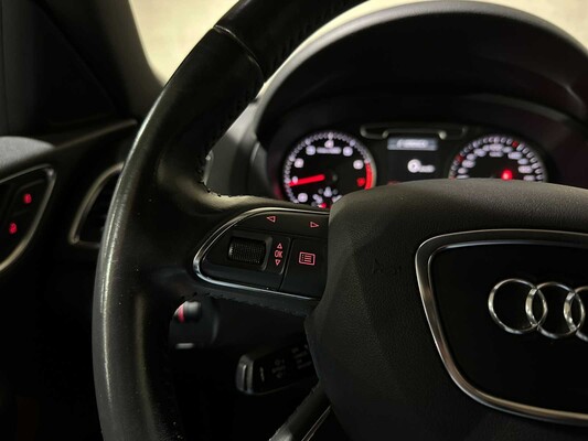 Audi Q3 2.0 TFSI Quattro S Edition 170pk 2012, L-800-RZ