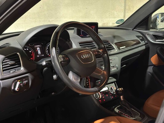 Audi Q3 2.0 TFSI Quattro S Edition 170pk 2012, L-800-RZ