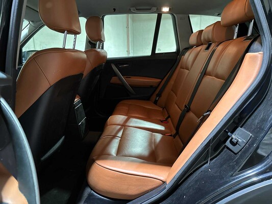 BMW X3 2.0i 150pk 2005, 71-RZ-JS Youngtimer