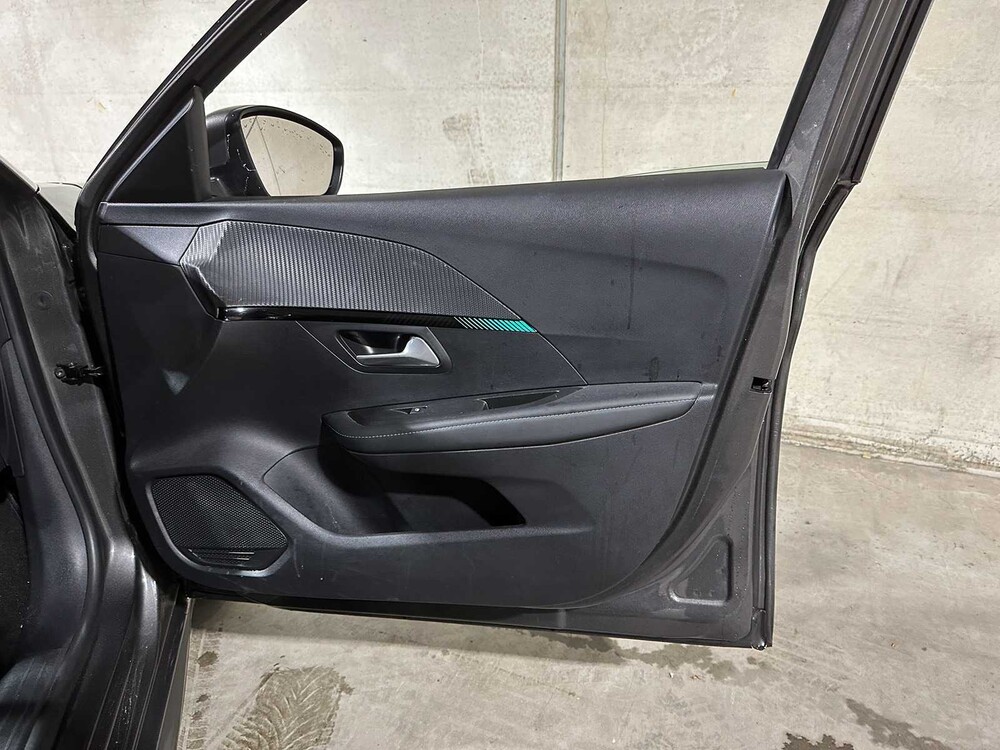 Peugeot 208 1.2 PureTech Allure 101pk 2020, J-094-VX