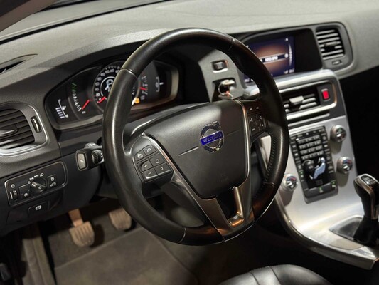 Volvo V60 Cross Country 2.0 D3 Polar+ 150pk 2017, PT-351-G