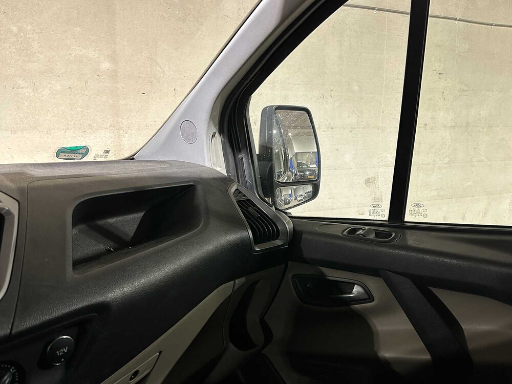 Ford Transit Custom 290 2.2 TDCI Limited DC 125pk 2016 Bedrijfswagen, VV-115-R 